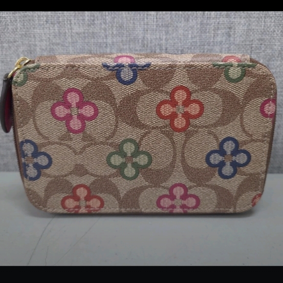 Coach- Signature C & floral Print Travel Jewelry Box (Multicolored 🩷) - Picture 1 of 8